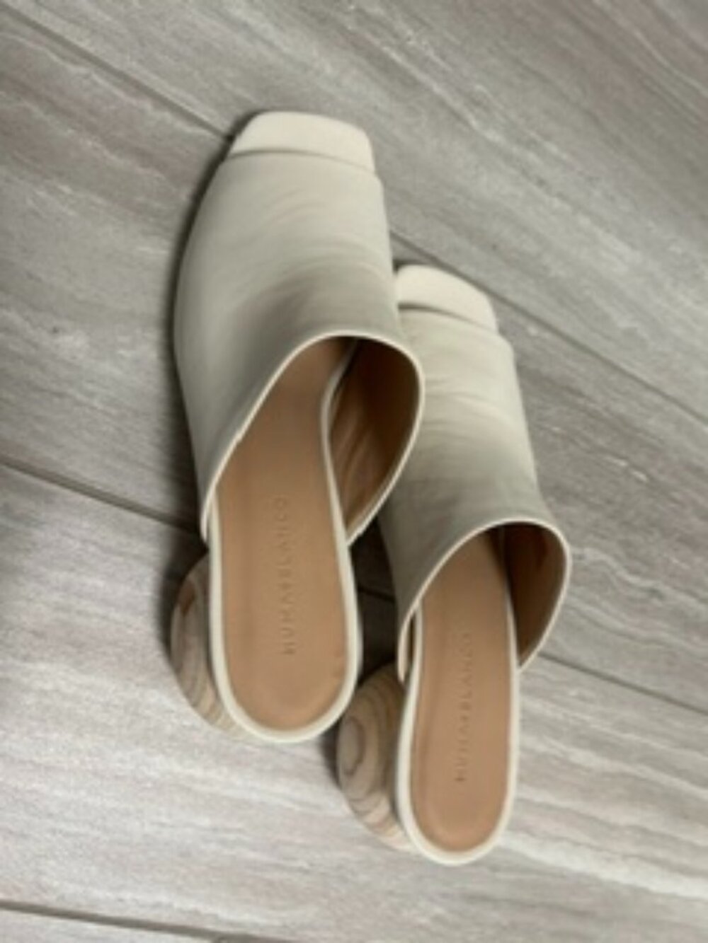Huma Blanco Slides Size 38
